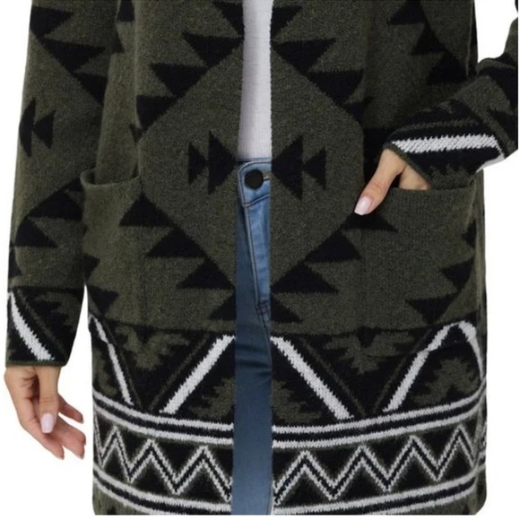 Frye “The Cozy Cardigan” Native American Design Open Cardigan Small EUC! - Picture 5 of 12